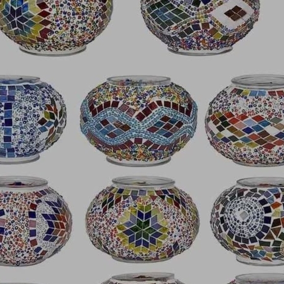 LED Inspired 11 Globe Glass Mosaic Lamp In Box - Picture 3 of 6